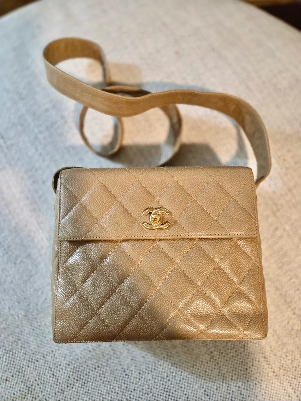 Rare Chanel sand beige caviar leather straight flap shoulder bag 24k gold - Picture 11 of 17